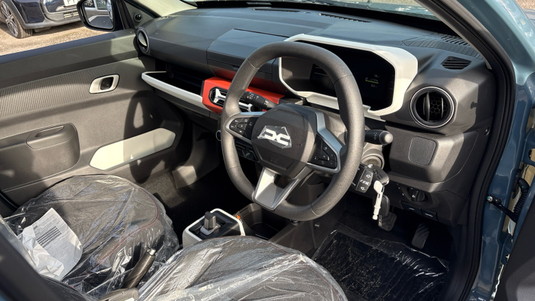 Dacia Spring 27kWh Expression 65 48kW 5dr Auto Electric Hatchback